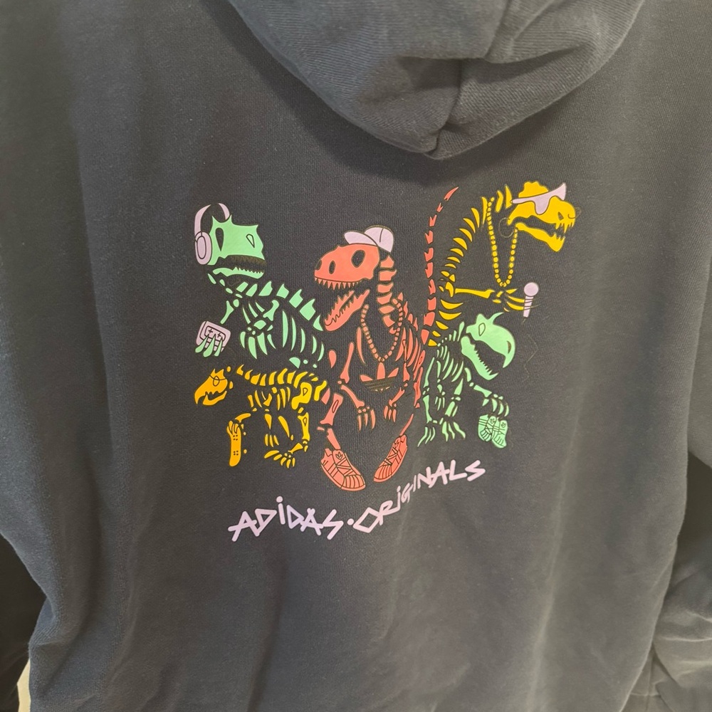 adidas originals 🦕🦖 Dino Sweater & Hat Set - Picture 5 of 8